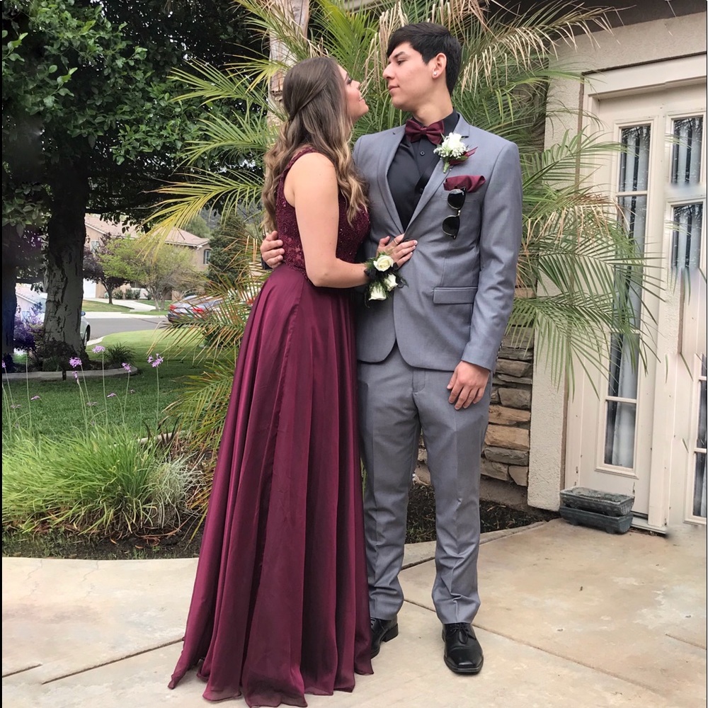 Camille La Vie Plum Maroon Prom Dress Sz 2